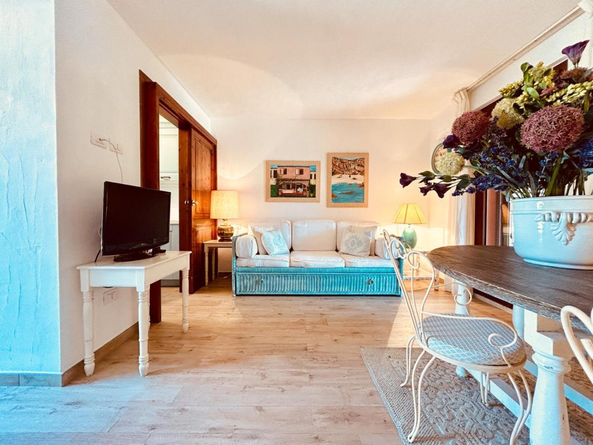 Villetta A Schiera Caprifogli Baja Sardinia Extérieur photo